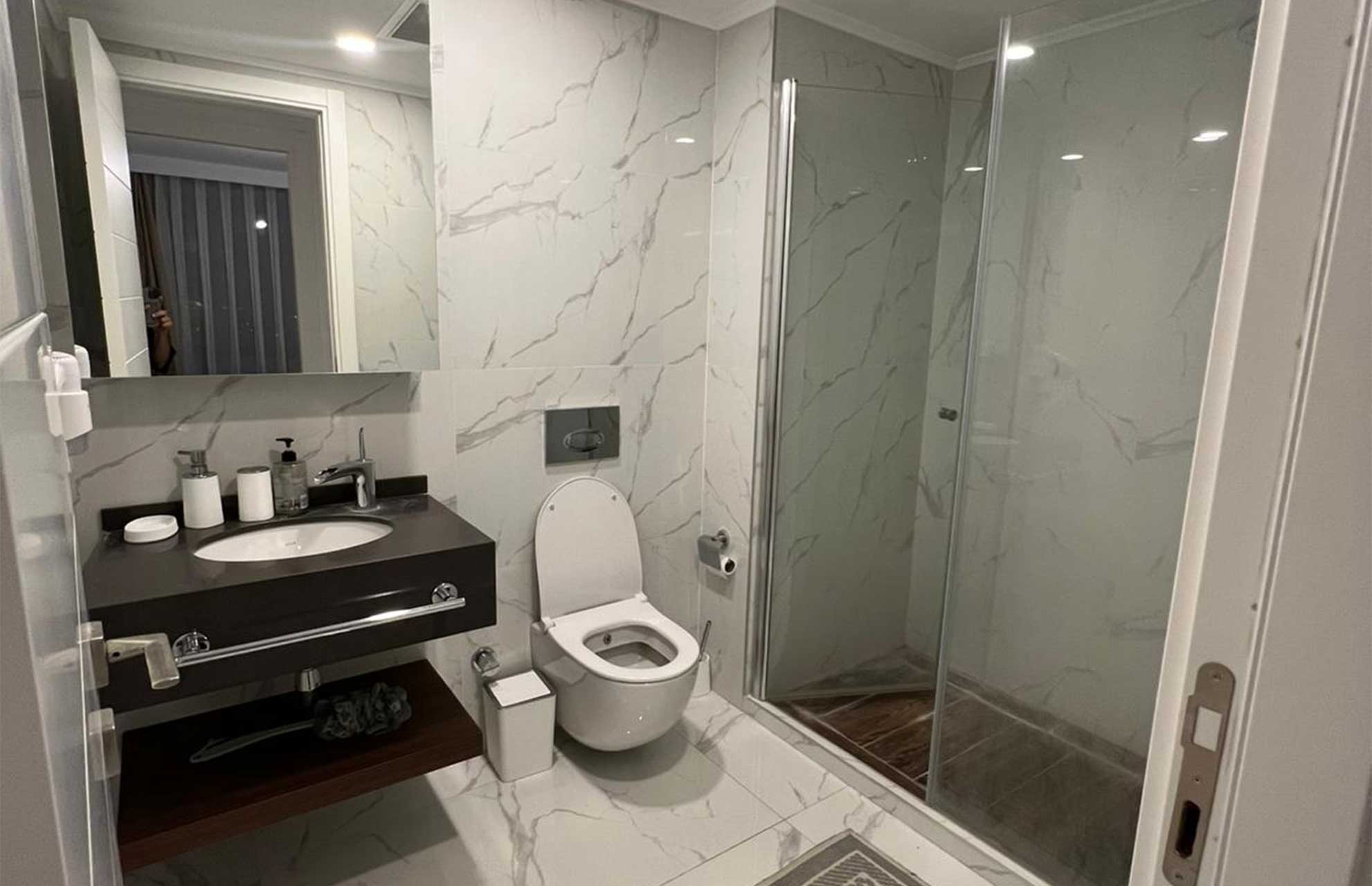 rent-sapphire-jihanar45