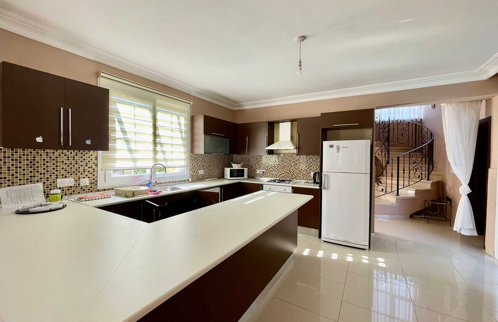 villa-rent-jihanara-4